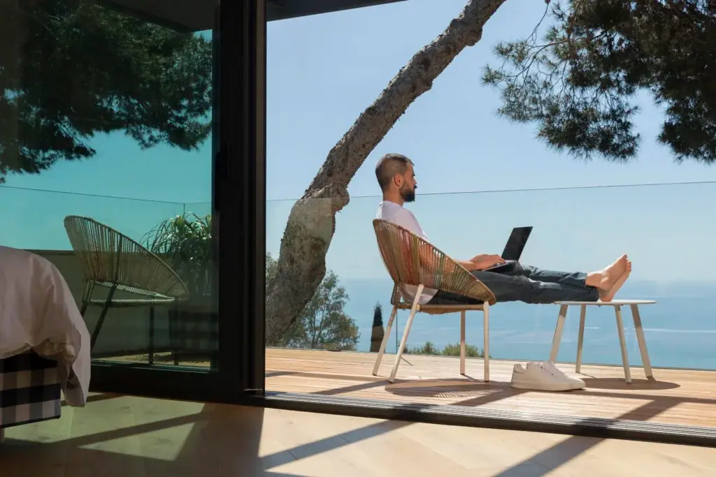 flex-living nomadas digitales malaga